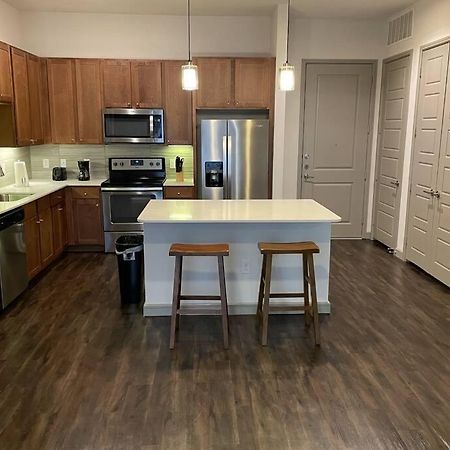 Downtown Living 1Br W/ Free Parking Garage Apartment Houston Luaran gambar