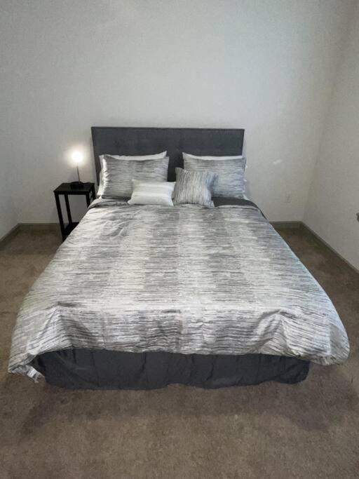 Downtown Living 1Br W/ Free Parking Garage Apartment Houston Luaran gambar